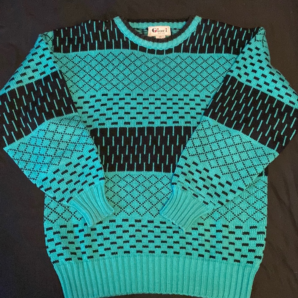 Gioni Designer Vintage Sweater